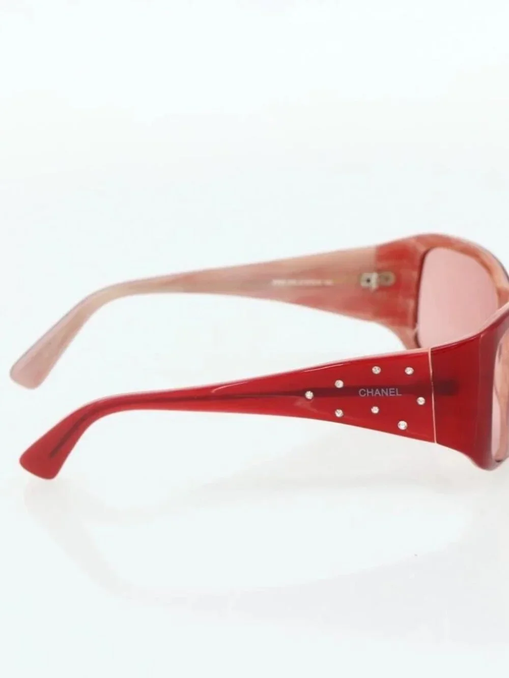 CHANEL Sunglasses plastic Red CC Auth 179323A